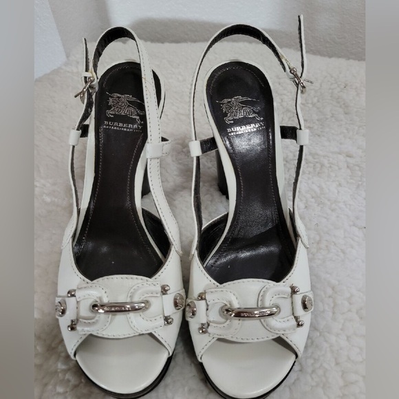 Burberry Heels well kept and great preloved SZ 37 - Picture 2 of 3